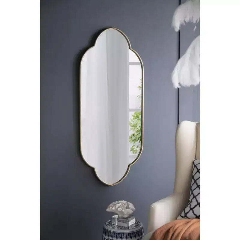 Specchio da parete decorativo moderno con bordo in legno